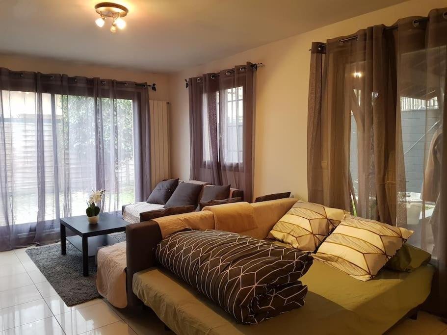 Likehome - Maison Individuelle Proche Paris พิแอร์ฟิตต์-ซัวร์-แซน ภายนอก รูปภาพ
